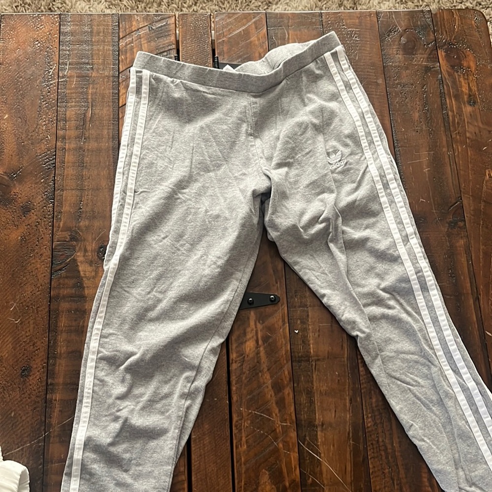 Adidas leggings